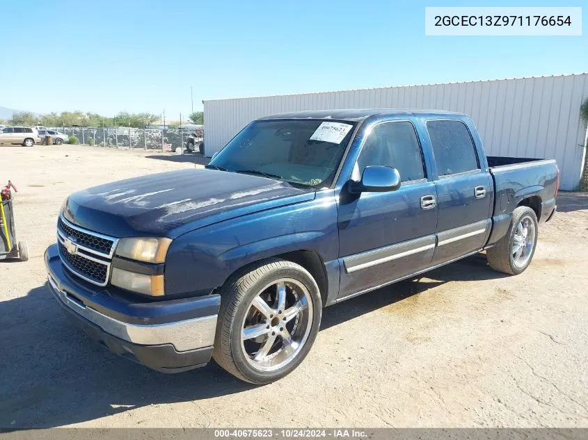 2007 Chevrolet Silverado 1500 Classic Lt1 VIN: 2GCEC13Z971176654 Lot: 40675623