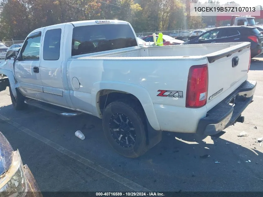 2007 Chevrolet Silverado 1500 Classic Lt3 VIN: 1GCEK19B57Z107013 Lot: 40716589