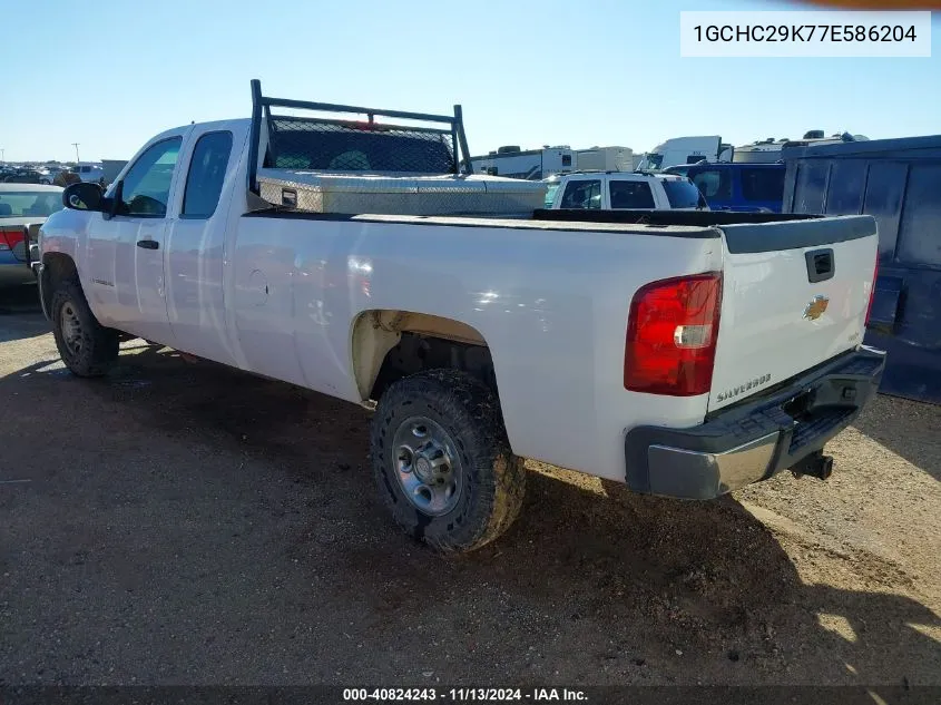 2007 Chevrolet Silverado 2500Hd Work Truck VIN: 1GCHC29K77E586204 Lot: 40824243