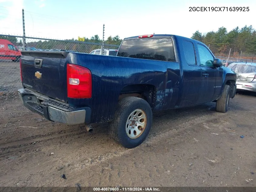 2007 Chevrolet Silverado Work Truck VIN: 2GCEK19CX71639925 Lot: 40878603