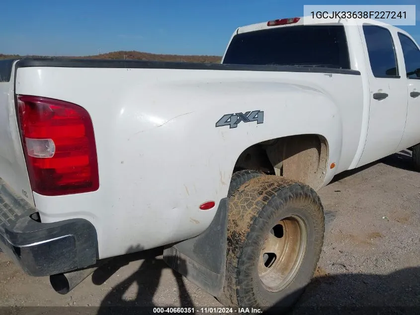 2008 Chevrolet Silverado 3500Hd Work Truck VIN: 1GCJK33638F227241 Lot: 40660351