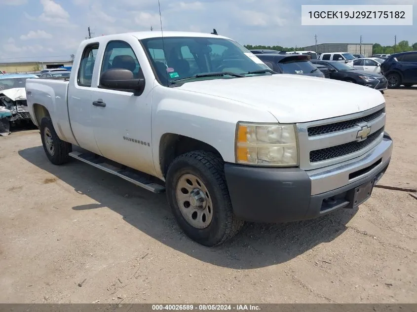 2009 Chevrolet Silverado 1500 Work Truck VIN: 1GCEK19J29Z175182 Lot: 40026589