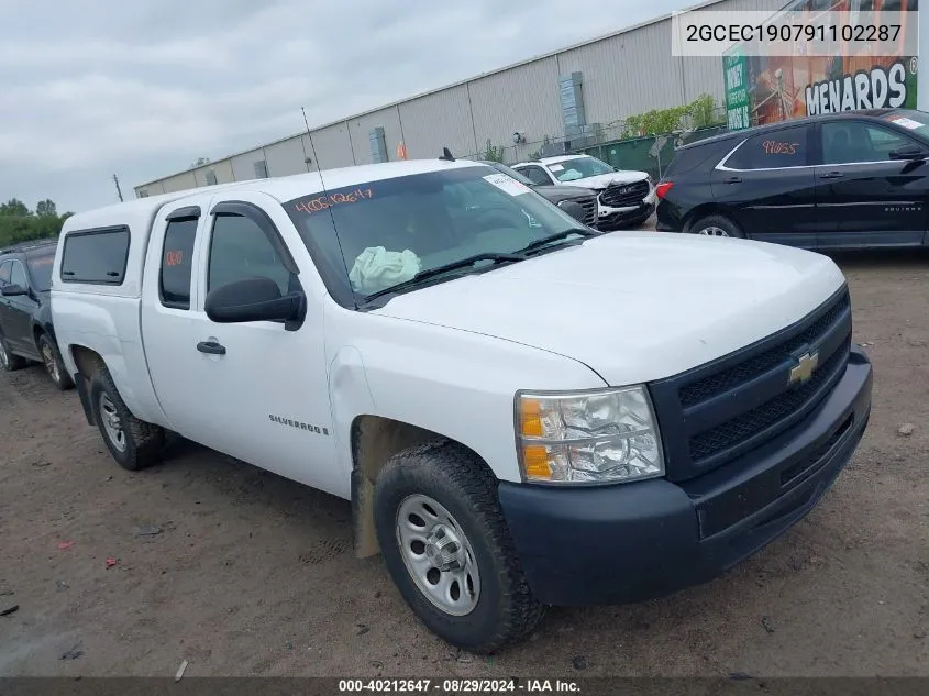 2009 Chevrolet Silverado 1500 Work Truck VIN: 2GCEC190791102287 Lot: 40212647