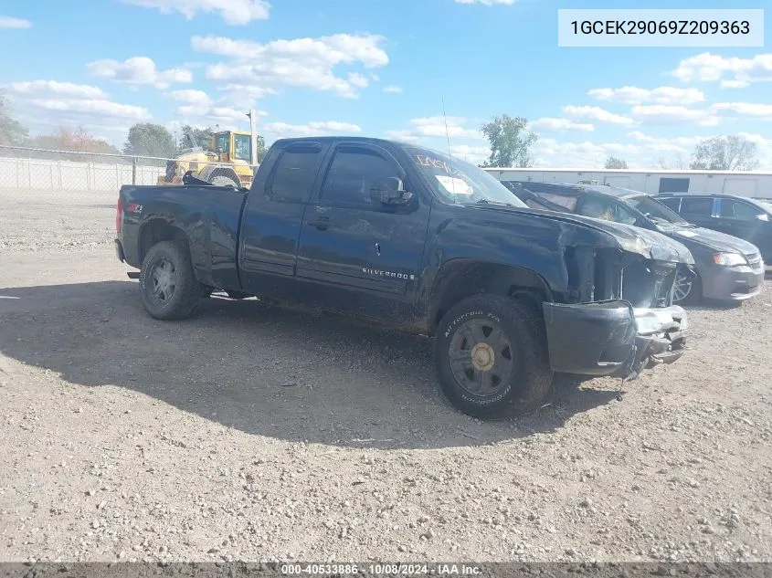 1GCEK29069Z209363 2009 Chevrolet Silverado 1500 Lt