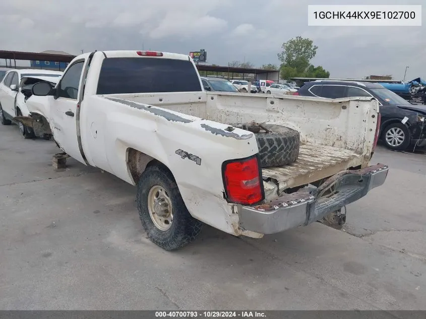 2009 Chevrolet Silverado 2500Hd Work Truck VIN: 1GCHK44KX9E102700 Lot: 40700793