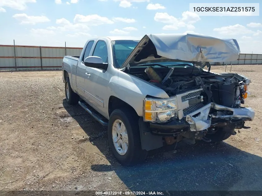 2010 Chevrolet Silverado 1500 Lt VIN: 1GCSKSE31AZ251575 Lot: 40372018