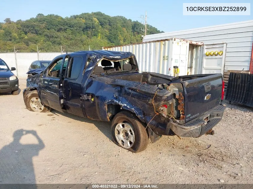 2011 Chevrolet Silverado K1500 Lt VIN: 1GCRKSE3XBZ252899 Lot: 40321022