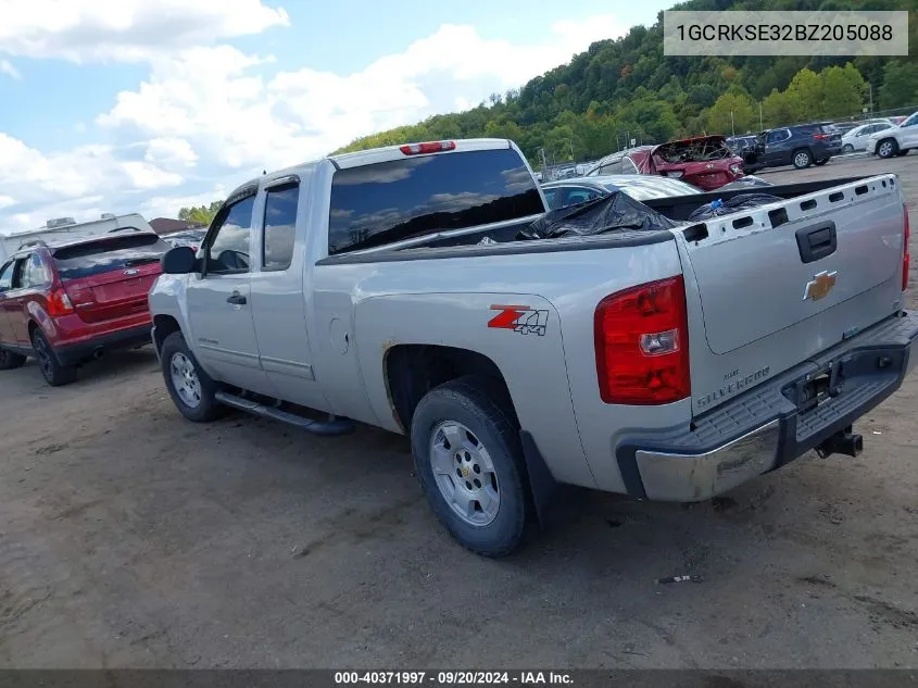 2011 Chevrolet Silverado 1500 Lt VIN: 1GCRKSE32BZ205088 Lot: 40371997