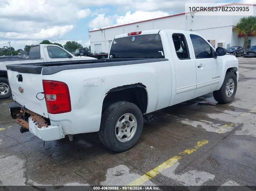 2011 Chevrolet Silverado 1500 Lt VIN: 1GCRKSE37BZ203935 Lot: 40619582