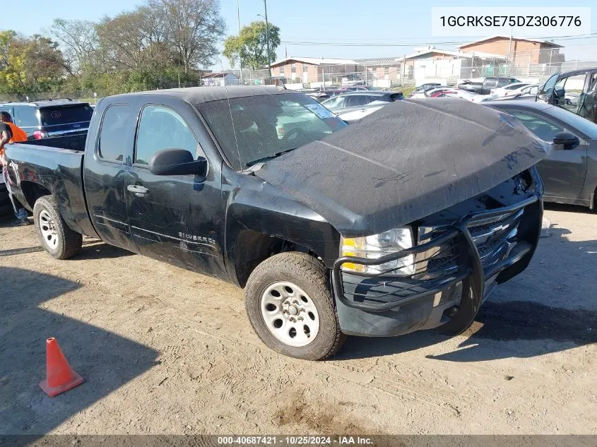 2013 Chevrolet Silverado 1500 Lt VIN: 1GCRKSE75DZ306776 Lot: 40687421