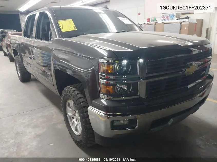 2015 Chevrolet Silverado 1500 2Lt VIN: 1GCUKREC1FF202371 Lot: 40385686