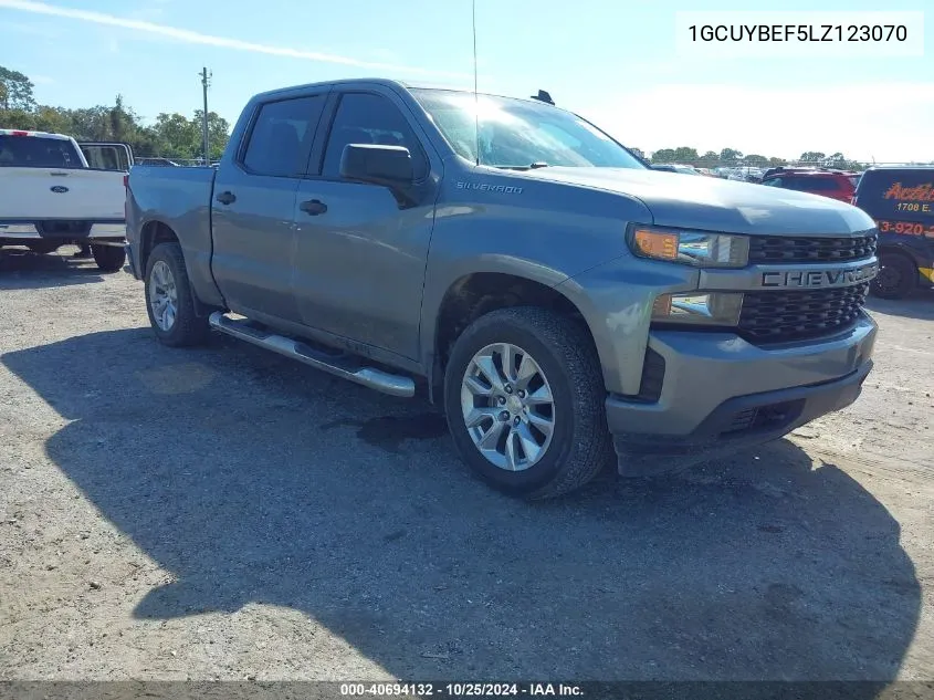 2020 Chevrolet Silverado 1500 4Wd Short Bed Custom VIN: 1GCUYBEF5LZ123070 Lot: 40694132