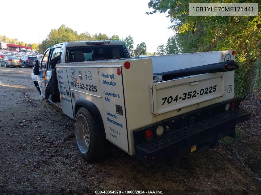 2021 Chevrolet Silverado 2500Hd 4Wd Long Bed Wt VIN: 1GB1YLE70MF171441 Lot: 40354970