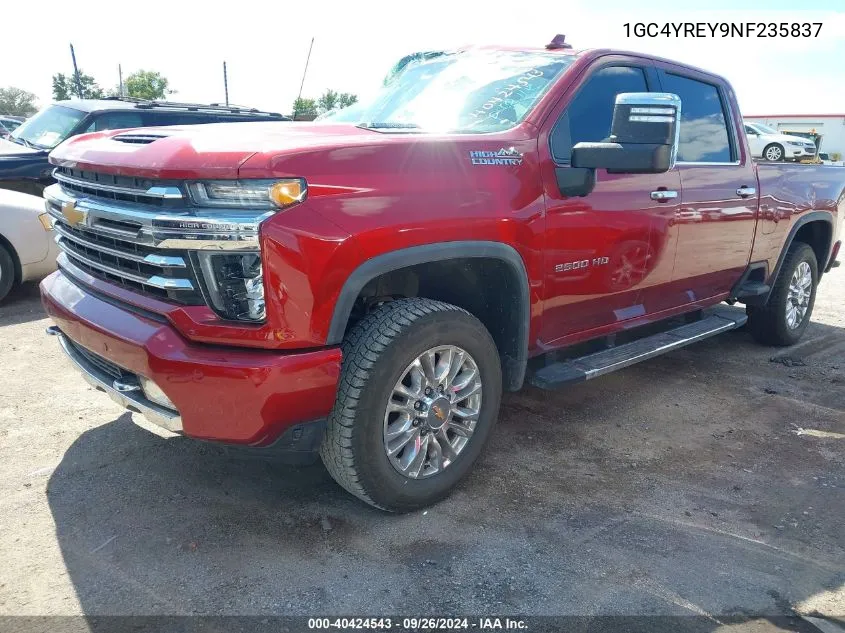 1GC4YREY9NF235837 2022 Chevrolet Silverado 2500Hd 4Wd Standard Bed High Country