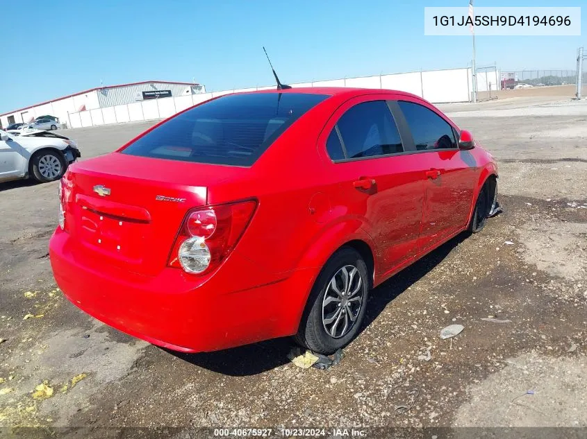 2013 Chevrolet Sonic Ls Auto VIN: 1G1JA5SH9D4194696 Lot: 40675927