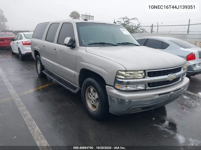 2004 Chevrolet Suburban C1500 VIN: 1GNEC16T44J139351 Lot: 40693700