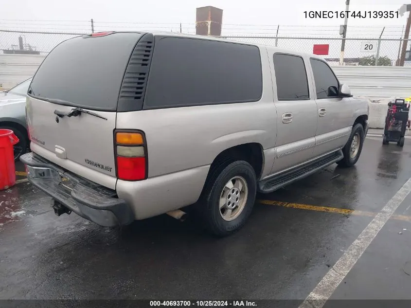 2004 Chevrolet Suburban C1500 VIN: 1GNEC16T44J139351 Lot: 40693700