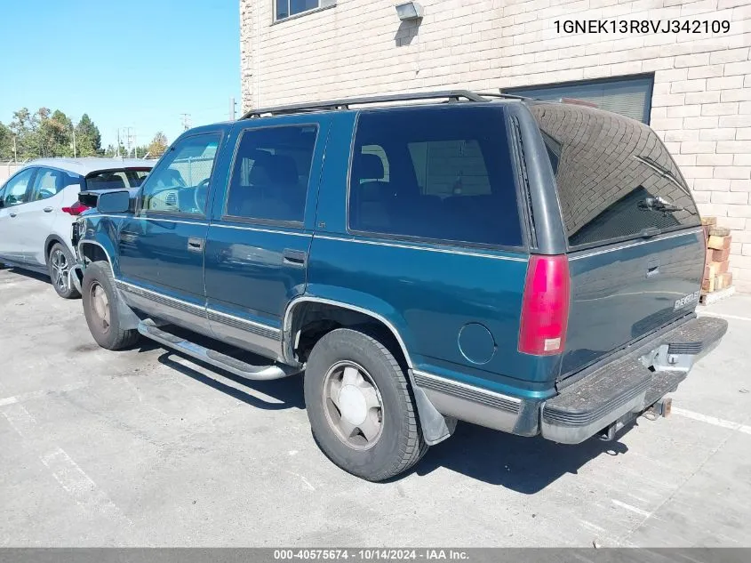 1997 Chevrolet Tahoe Ls VIN: 1GNEK13R8VJ342109 Lot: 40575674