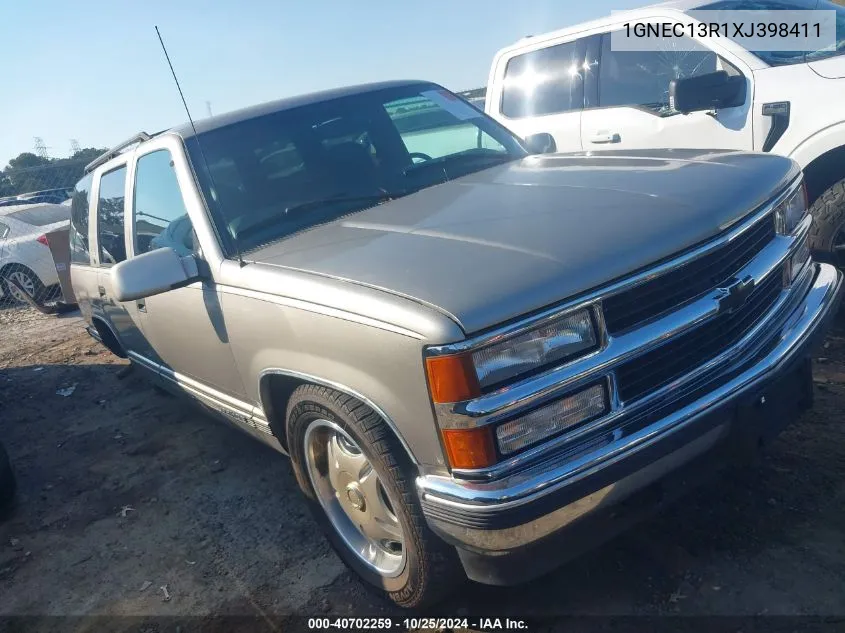 1999 Chevrolet Tahoe Lt VIN: 1GNEC13R1XJ398411 Lot: 40702259