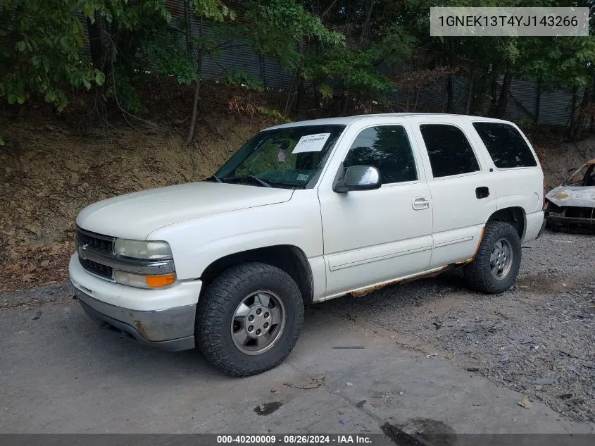 2000 Chevrolet Tahoe All New Ls VIN: 1GNEK13T4YJ143266 Lot: 40200009