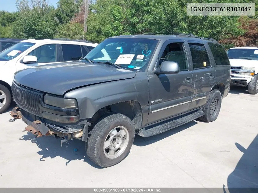 1GNEC13T61R103047 2001 Chevrolet Tahoe Lt