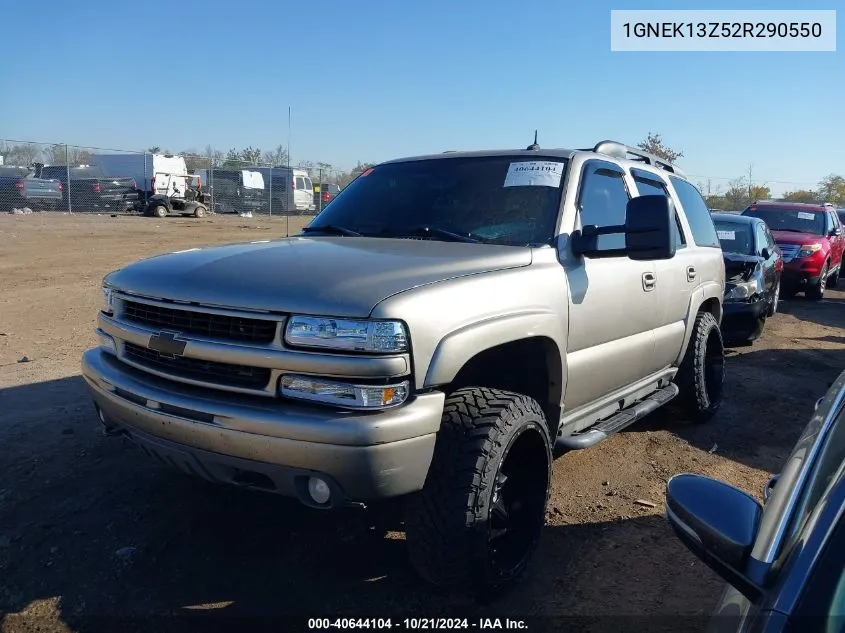 2002 Chevrolet Tahoe Z71 VIN: 1GNEK13Z52R290550 Lot: 40644104