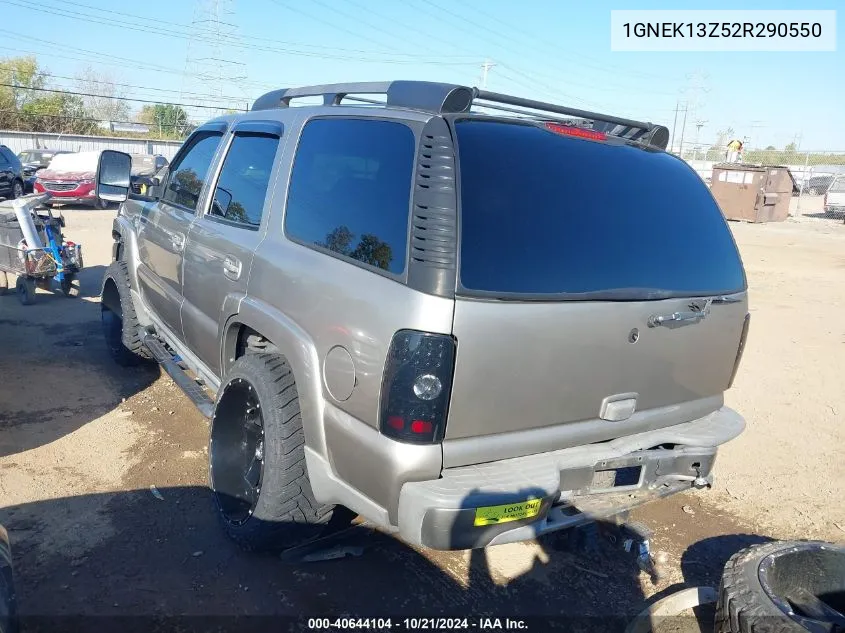 2002 Chevrolet Tahoe Z71 VIN: 1GNEK13Z52R290550 Lot: 40644104