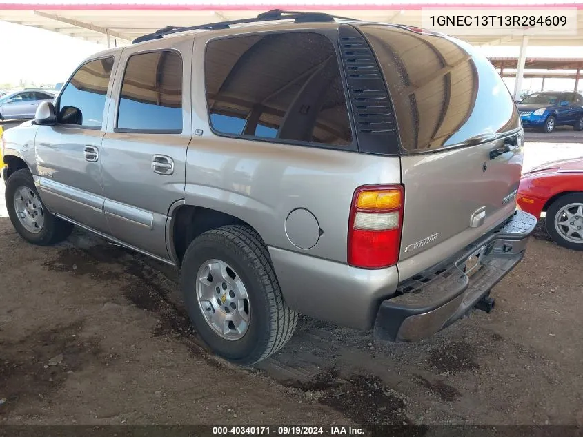 2003 Chevrolet Tahoe Lt VIN: 1GNEC13T13R284609 Lot: 40340171