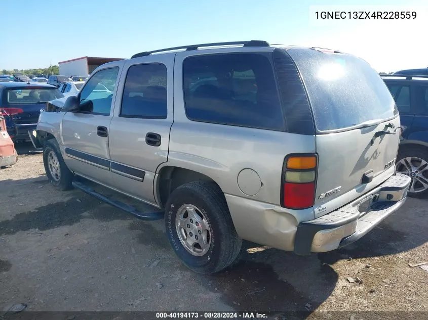 2004 Chevrolet Tahoe Ls VIN: 1GNEC13ZX4R228559 Lot: 40194173