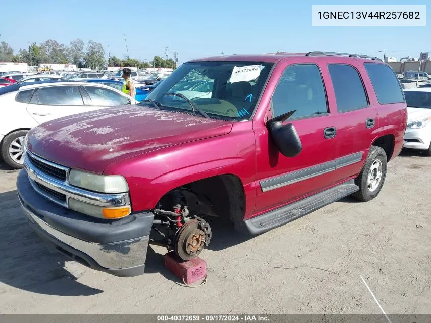 2004 Chevrolet Tahoe Ls VIN: 1GNEC13V44R257682 Lot: 40372659