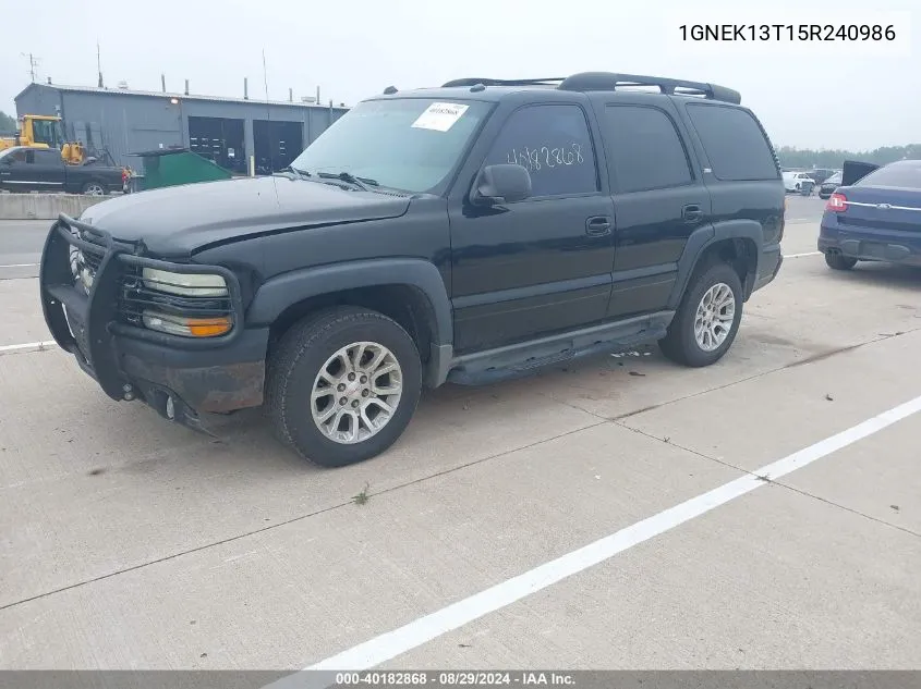 2005 Chevrolet Tahoe Z71 VIN: 1GNEK13T15R240986 Lot: 40182868