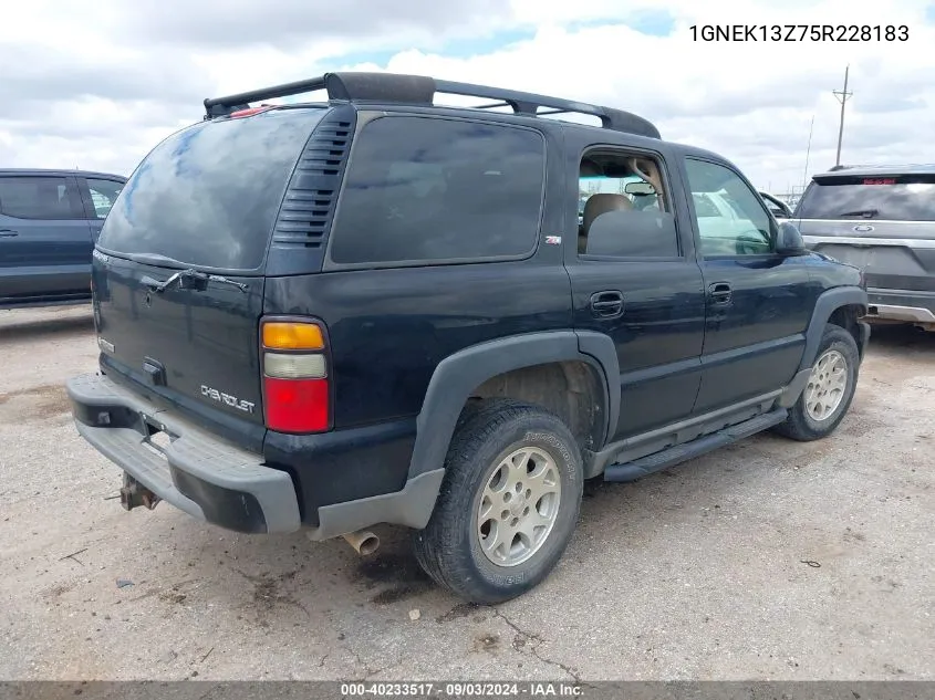 2005 Chevrolet Tahoe Z71 VIN: 1GNEK13Z75R228183 Lot: 40233517