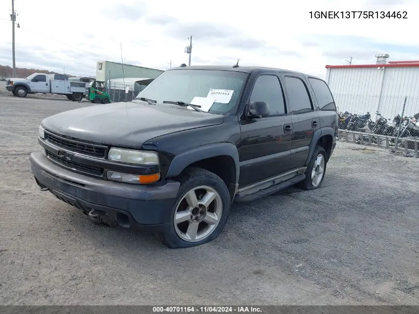 2005 Chevrolet Tahoe Z71 VIN: 1GNEK13T75R134462 Lot: 40701164