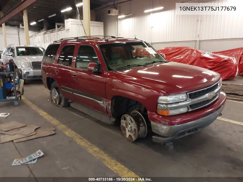 2005 Chevrolet Tahoe Lt VIN: 1GNEK13T75J177679 Lot: 40733186