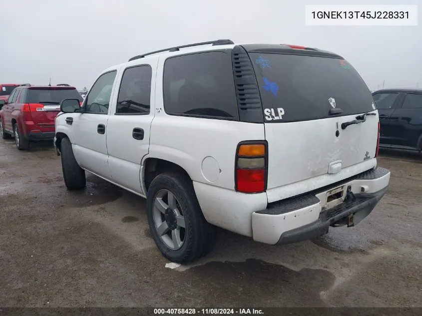 2005 Chevrolet Tahoe Ls VIN: 1GNEK13T45J228331 Lot: 40758428