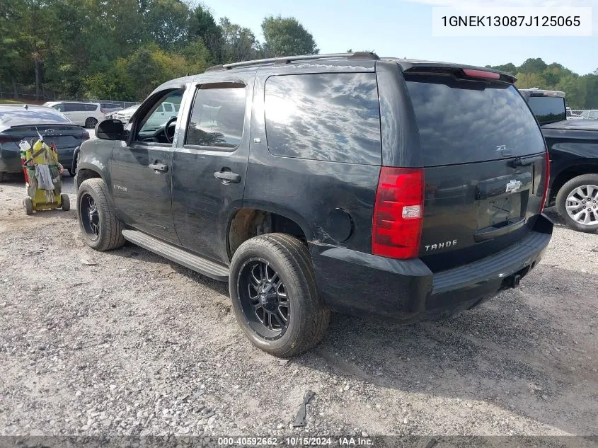 2007 Chevrolet Tahoe Ls VIN: 1GNEK13087J125065 Lot: 40592662