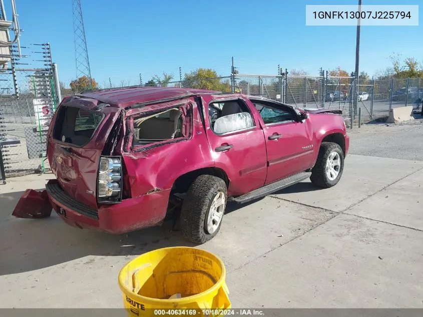 2007 Chevrolet Tahoe Ls VIN: 1GNFK13007J225794 Lot: 40634169