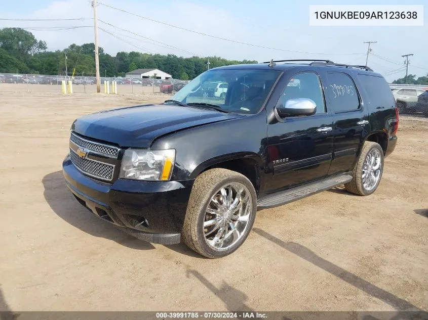 2010 Chevrolet Tahoe Lt VIN: 1GNUKBE09AR123638 Lot: 39991785