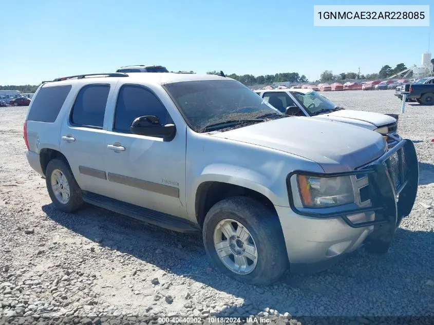 2010 Chevrolet Tahoe Ls VIN: 1GNMCAE32AR228085 Lot: 40640902