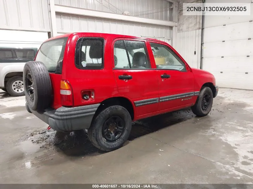 2CNBJ13C0X6932505 1999 Chevrolet Tracker