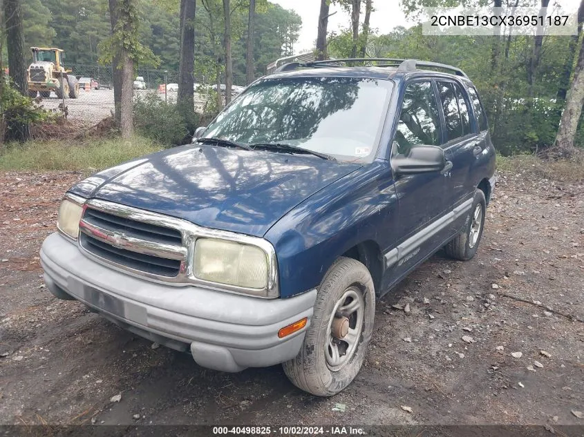 2003 Chevrolet Tracker Hard Top Base VIN: 2CNBE13CX36951187 Lot: 40498825