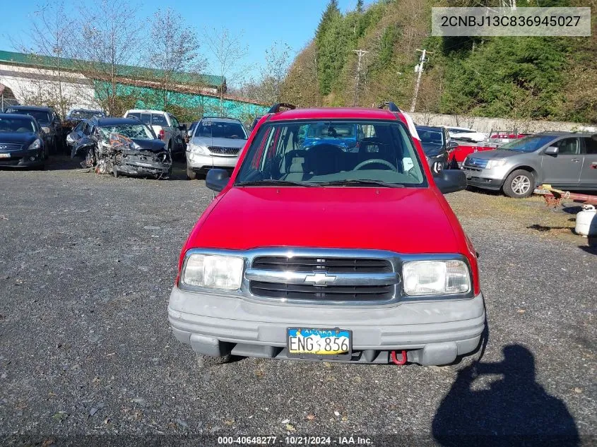 2003 Chevrolet Tracker Hard Top Base VIN: 2CNBJ13C836945027 Lot: 40648277