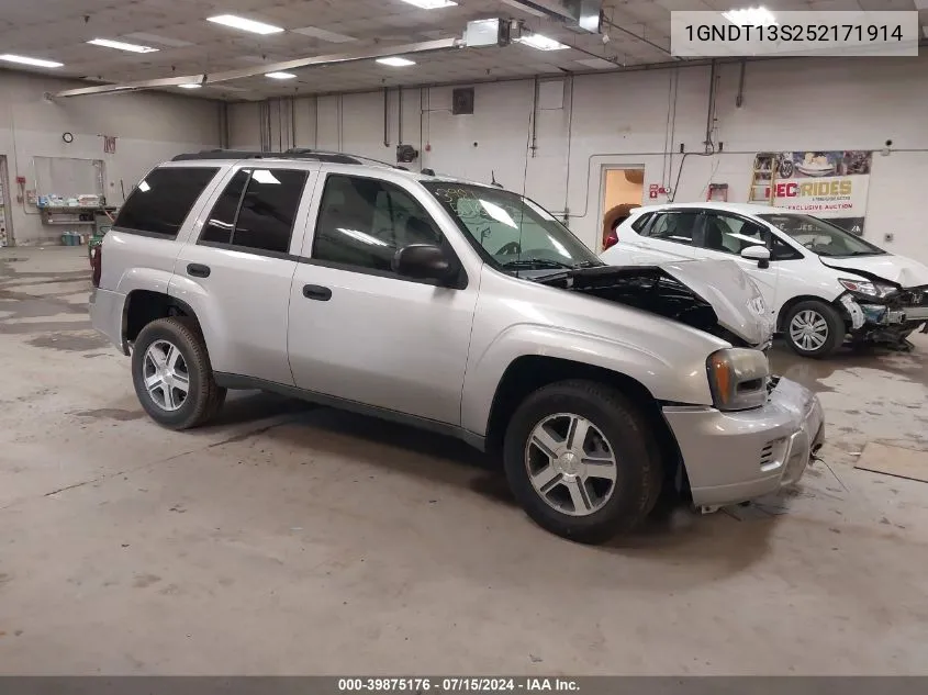 2005 Chevrolet Trailblazer Ls VIN: 1GNDT13S252171914 Lot: 39875176