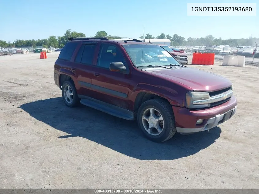 2005 Chevrolet Trailblazer Lt VIN: 1GNDT13S352193680 Lot: 40313708