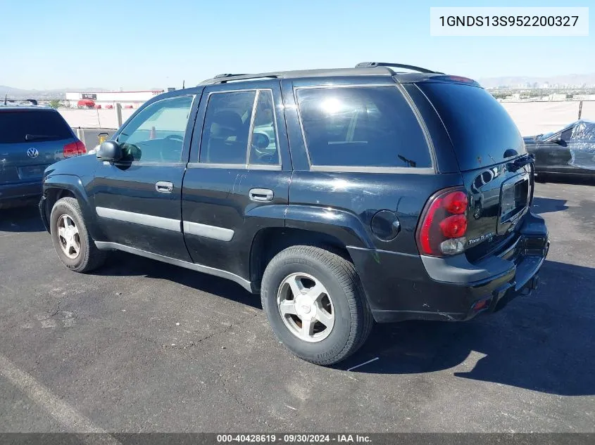 2005 Chevrolet Trailblazer Ls VIN: 1GNDS13S952200327 Lot: 40428619