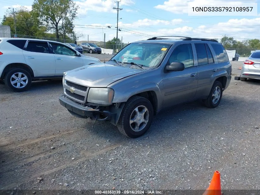 2009 Chevrolet Trailblazer Lt VIN: 1GNDS33S792108957 Lot: 40353139