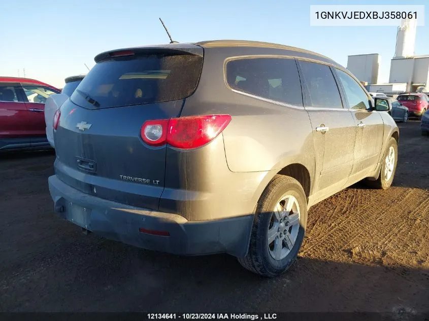 1GNKVJEDXBJ358061 2011 Chevrolet Traverse Lt