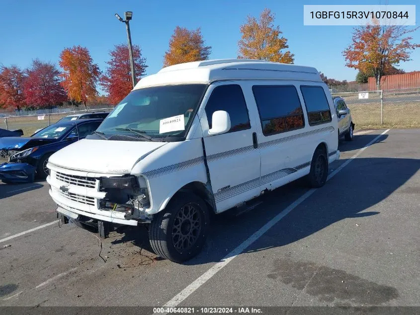 1997 Chevrolet Chevy Van Yf7 Upfitter Pkg. VIN: 1GBFG15R3V1070844 Lot: 40640821