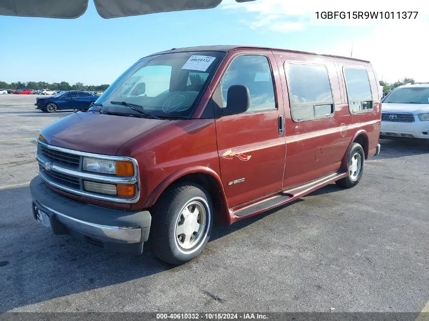 1998 Chevrolet Chevy Van G1500 VIN: 1GBFG15R9W1011377 Lot: 40610332