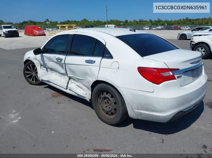 2013 Chrysler 200 Limited VIN: 1C3CCBCGXDN635961 Lot: 39358259